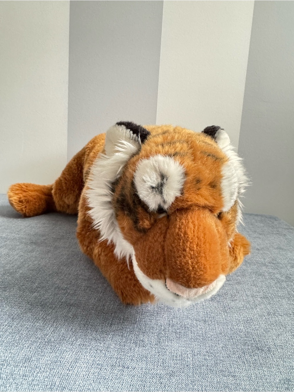 FAO Schwartz 22" Striped Tiger Plush Stuffed Animal Retired EUC